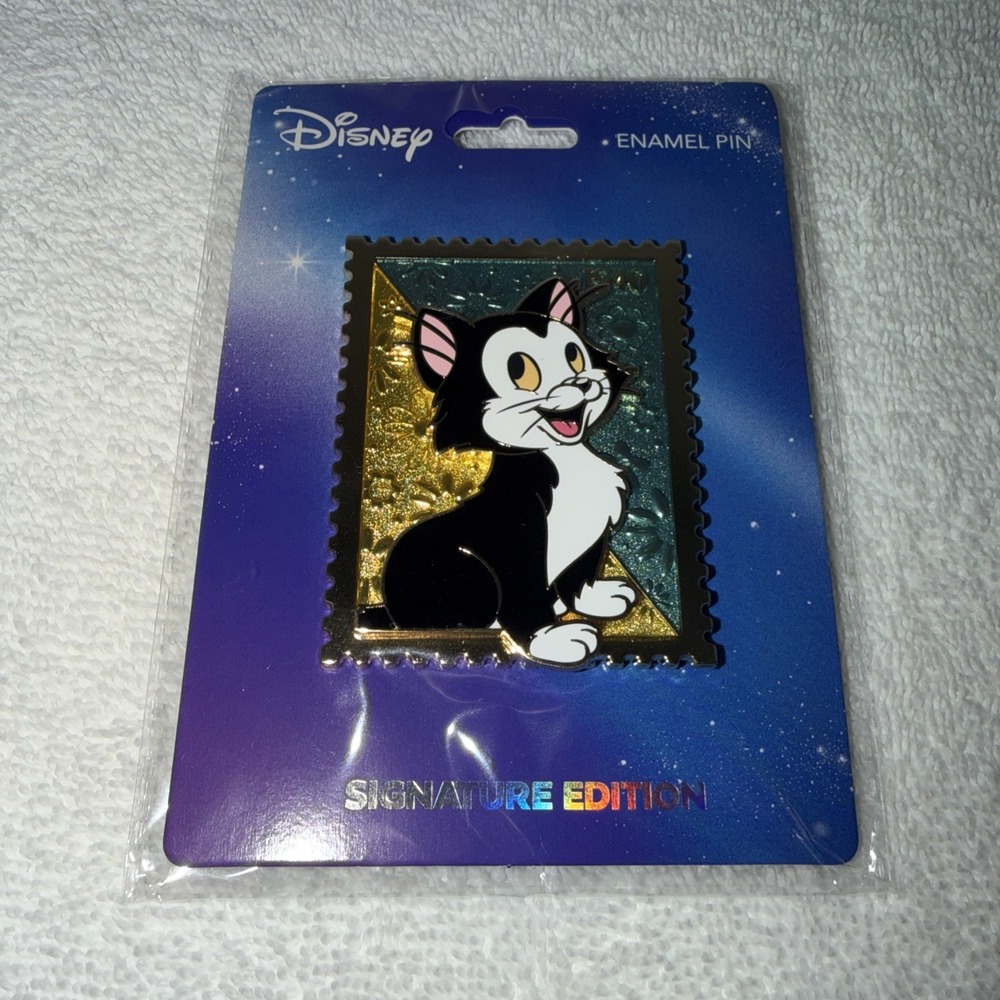 Disney Pink a La Mode - Figaro from Pinocchio - PALM Stamp pin LE 400